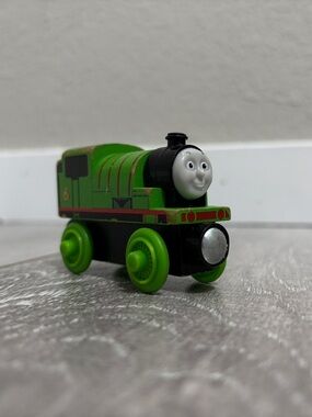 Wooden Percy GGG30 - Thomas & Friends